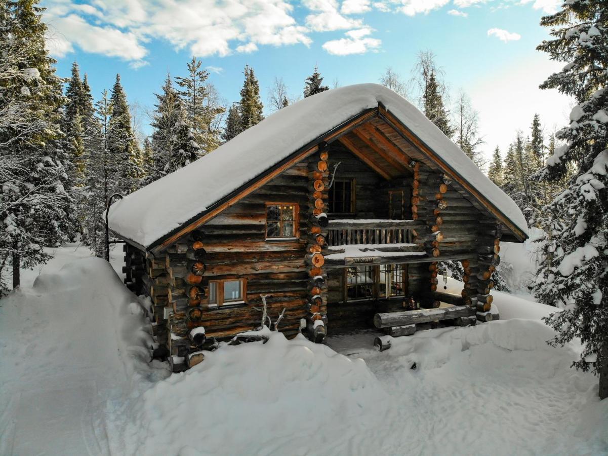 Yllaeshilla Cottage Akaslompolo Exterior photo